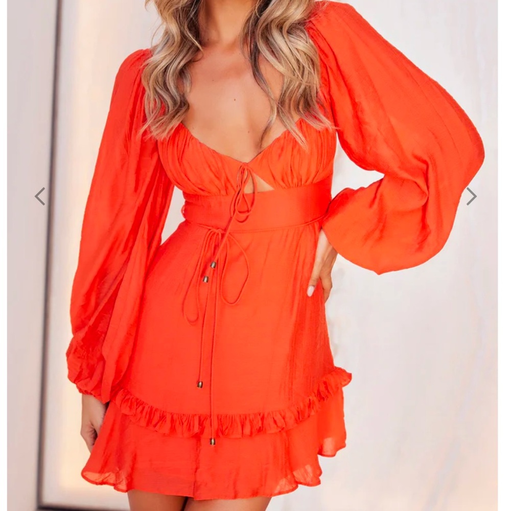 SAGE AND PAIGE orange Babydoll Dress with Long Flutter Sleeves size Large